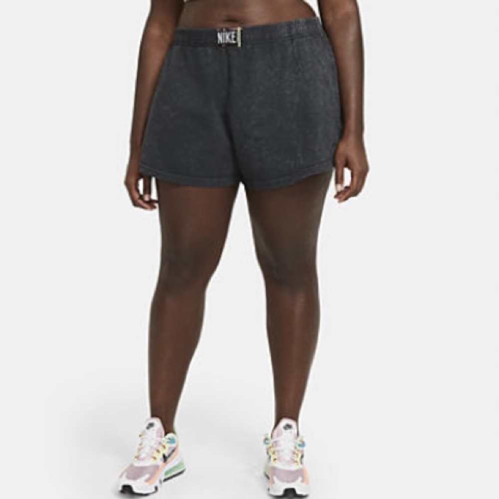 New🌿Nike Running Training Shorts